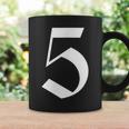 5番目 古英語の中世スタイルの五 コーヒーマグ ギフトのアイデア