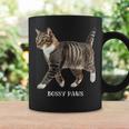Bossy Paws 猫好き キジトラ白 猫ネタ 猫しもべ ツンデレ 猫飼い 猫オーナー 猫依存症 おもしろ コーヒーマグ ギフトのアイデア
