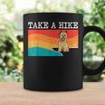 Take A Hike ケアンテリア グラフィック ハイキング コーヒーマグ ギフトのアイデア