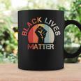 Lives Matter Raised Fist Retrointage No Racism コーヒーマグ ギフトのアイデア