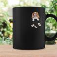 おかしなキャバリア王チャールズ・スパニエルがあなたのポケットに。 コーヒーマグ ギフトのアイデア