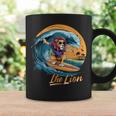 おもしろい ライオン サーフィン ライオン スポーツ サーファー 動物 恋人 夏 コーヒーマグ ギフトのアイデア