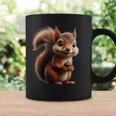 ドングリを持ったかわいいリスのデザイン コーヒーマグ ギフトのアイデア