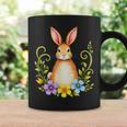 花と葉を持つ愛らしいウサギ 自然デザイン コーヒーマグ ギフトのアイデア