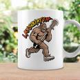 D-Pole Longtick Bigfoot Lacrosse Player Laxsquatch コーヒーマグ ギフトのアイデア