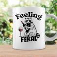 Feeling Feral アライグマ ミーム アルコール 飲酒 恋人 男性 女性 コーヒーマグ ギフトのアイデア