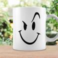 スマイリーシャツ スマイリーフェイス かわいいグラフィック コーヒーマグ ギフトのアイデア