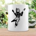 フライングvギターで遊ぶ猫 コーヒーマグ ギフトのアイデア