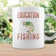 教育は重要ですが、釣りは重要です 面白い 長袖tシャツ コーヒーマグ ギフトのアイデア