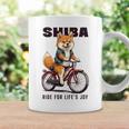 柴犬 いぬ イラスト 柴犬好き 犬好き 自転車 かわいい おもしろ レトロ Ride For Life's Joy 長袖tシャツ コーヒーマグ ギフトのアイデア