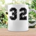 背番号 32 チーム短大スポーツ背番号付きユニフォーム コーヒーマグ ギフトのアイデア