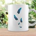 落ちる青い鳥の羽 コーヒーマグ ギフトのアイデア