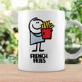 面白い漫画のキャラクターグラフィックが付いたクールでおいしいフライドポテト。 コーヒーマグ ギフトのアイデア