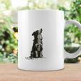 飼い主を見ているボーダーコリー 農場の犬 コーヒーマグ ギフトのアイデア