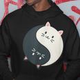 かわいい猫と一緒に陰陽師のサイン I Karma Yoga Cat パーカー 面白い贈り物