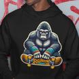 スケートボード ゴリラ L1 パーカー 面白い贈り物