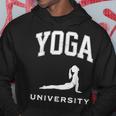 ヨガ 大学 大学 面白い パーカー 面白い贈り物
