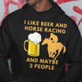 私はビールと競馬が好きで、多分3人の面白い贈り物が好きです パーカー 面白い贈り物