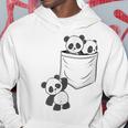 パンダ愛好家のためのポケットの中のかわいいカワイイベイビーパンダ パーカー 面白い贈り物