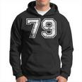 数字 79 ヴィンテージ 1979 誕生日 ヴィンテージ風 パーカー