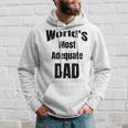 World's Most Adequate Dad はポップへの面白いギフトになります。 パーカー 彼への贈り物