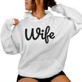 【Wife】妻 嫁 奥さん シンプル おしゃれ 英語 英文字 夫婦お揃い 結婚祝い カップル ペアルック おもしろ ペア レディースパーカー