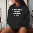 Atumble Might Prevent A Fall 小さな失敗は大きな失敗を防ぐ 英語 文字入り 格言 レディースパーカー 彼女への贈り物