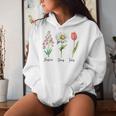 Vintage Floral Plant Foxglove Daisy Tulip Flowers Mom Women Women Hoodie Gifts for Her