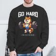 Go Hard Or Go Home 柴犬 犬 ウエイトリフティング フィットネス ジム スウェットシャツ 高齢者への贈り物