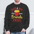 Just A Boy Who Loves French Fries フライドポテト じゃがいも ヴィーガン スウェットシャツ 高齢者への贈り物