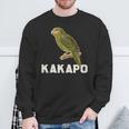 かわいいカカポの鳥が木に座っている スウェットシャツ 高齢者への贈り物