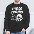 卓球をするクールな猫 スウェットシャツ 高齢者への贈り物