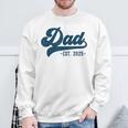 Dad Est 2025 Dad To Be New Dad スウェットシャツ 高齢者への贈り物