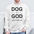 Dog Is Godpelled Backwards-面白い犬の言葉 スウェットシャツ 高齢者への贈り物