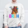 Capybara Gamer Meme Cool Gaming Humor Animal Lover 長袖tシャツ スウェットシャツ 高齢者への贈り物