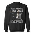 犬好き ギター ミュージシャン ペット 犬 演奏 ギター 面白い スウェットシャツ