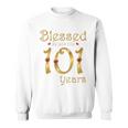 101歳の101歳の誕生日パーティの女王に祝福 長袖tシャツ スウェットシャツ