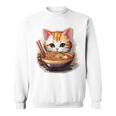 ラーメンを食べている子猫 スウェットシャツ