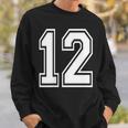 12番の前面と背面にホワイトのプリント。 スウェットシャツ 彼への贈り物