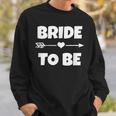 Bride To Be ブライダルシャワーギフトアイデア 花嫁シャツ スウェットシャツ 彼への贈り物