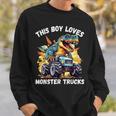 This Boy Loves Monster Trucks 恐竜モンスタートラック スウェットシャツ 彼への贈り物