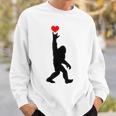 Asl Bigfoot I Love Youign Language Bigfoot I Love You Asl スウェットシャツ 彼への贈り物