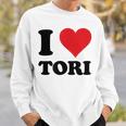 I Heart Tori ファーストネーム I Love パーソナライズ スウェットシャツ 彼への贈り物