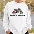 I Ride A Monkey オートバイミニバイクまたはピットバイク スウェットシャツ 彼への贈り物