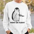 ファイト・オア・フライト・ファニー・ペンギン・パンク スウェットシャツ 彼への贈り物