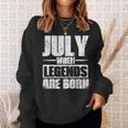 7月 伝説が生まれるとき 誕生月デザイン スウェットシャツ 彼女への贈り物