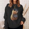 サングラスをかけたカピバラ Be Capy カピバラ げっ歯類 Capybara スウェットシャツ 彼女への贈り物