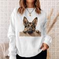 Affectionate Peek ジャーマンシェパードドッグ 長袖tシャツ スウェットシャツ 彼女への贈り物