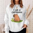 アイ・アム・ア・カイピバラ～カイピリーニャ・カクテル好きのカピバラ～ スウェットシャツ 彼女への贈り物