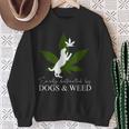 Dog And Weed ファニーマリファナtシャツ スウェットシャツ 年配の女性への贈り物
